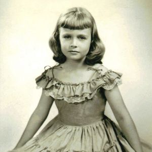 Lee Smith as a young girl